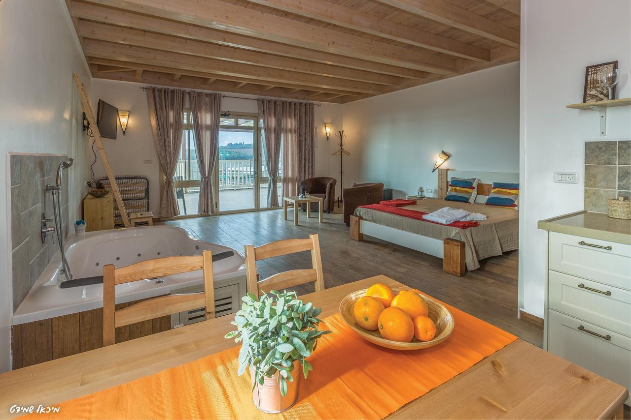 Lakeside Terrace Neot Golan エクステリア 写真